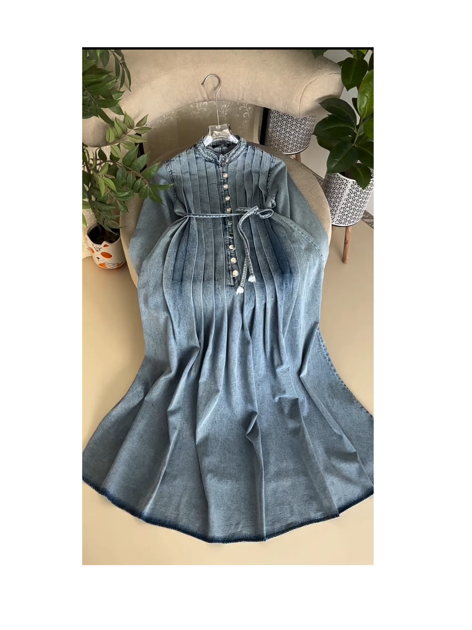 ELégant Denim dress